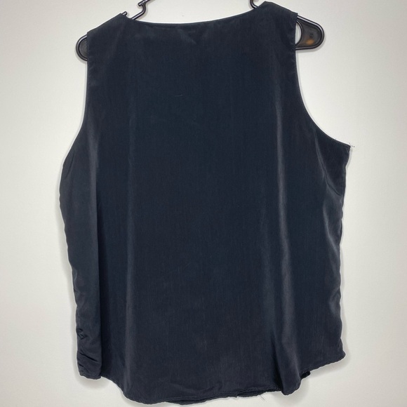 Whitney Collection Black Button Up Vest Size XL - Picture 6 of 7